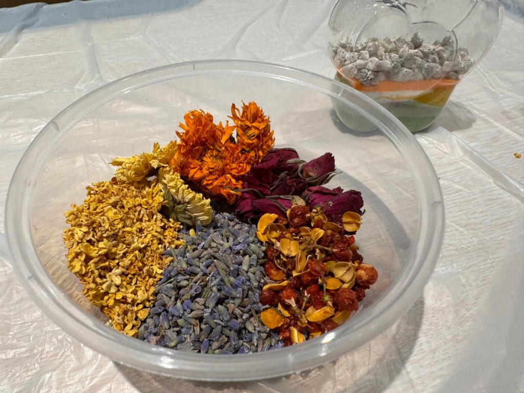 香草瓶的材料。